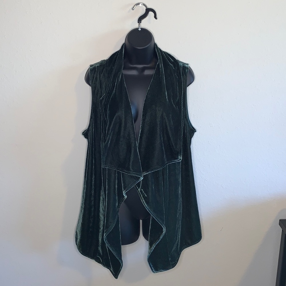 Soft Surroundings Valencia Open Velvet Vest